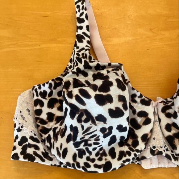 Cacique 46C Animal Print Leopard Underwire Bra - Picture 2 of 13